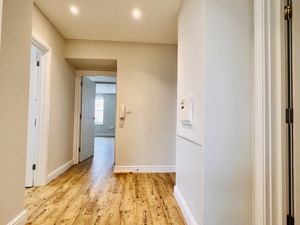 Entrance Hall- click for photo gallery